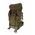 2trees-traper-40l-oliwkowy-03-przod-bok-prawy.jpg